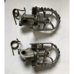KTM Podnóżki Pivot Pegs